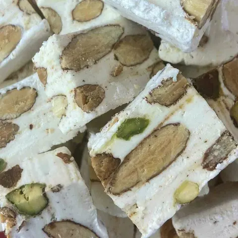 Sachet de Nougats Artisanaux – Un Délice pour Noël Pâques Saint-Valentin Fête des Mères et Fête des Pères